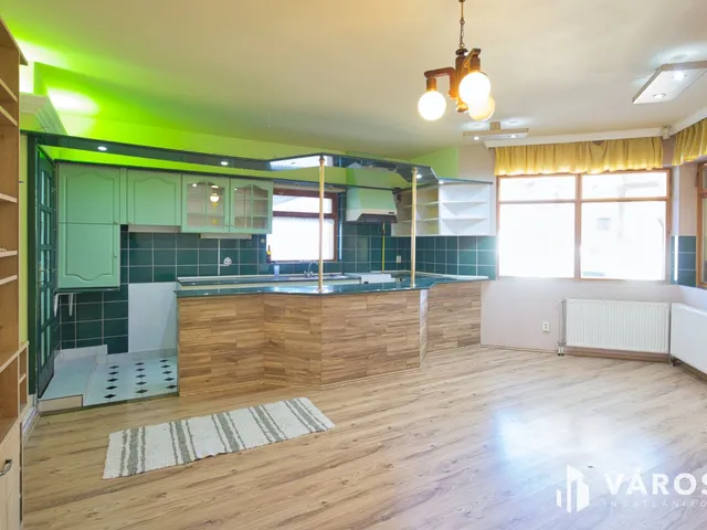 Eladó ház Békéscsaba 160 nm