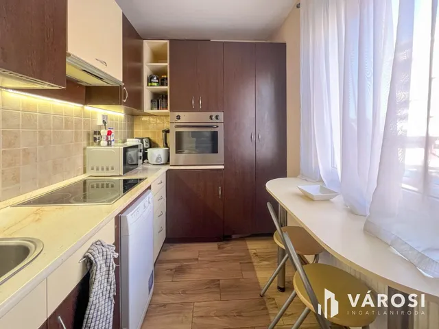 Eladó lakás Békéscsaba, Millenniumi lakótelep 55 nm