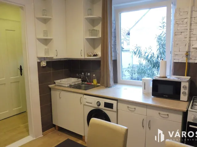 Eladó lakás Szeged, Rókus 39 nm