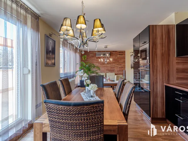 Eladó lakás Szeged, Alsóváros 103 nm