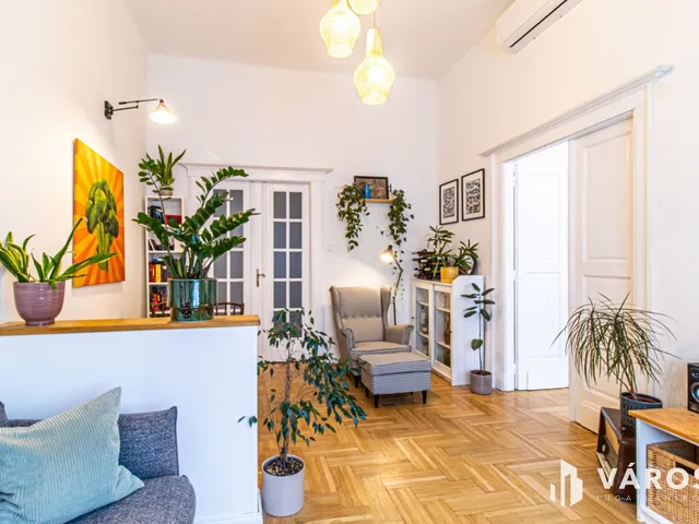 Eladó lakás Budapest V. kerület, Belváros 75 nm