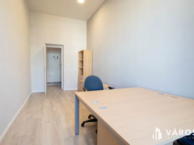 Kiadó kereskedelmi és ipari ingatlan Budapest VI. kerület 15 nm