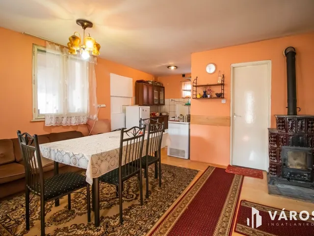 Eladó ház Velence 90 nm