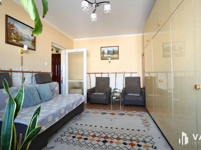 Eladó lakás Ajka 36 nm