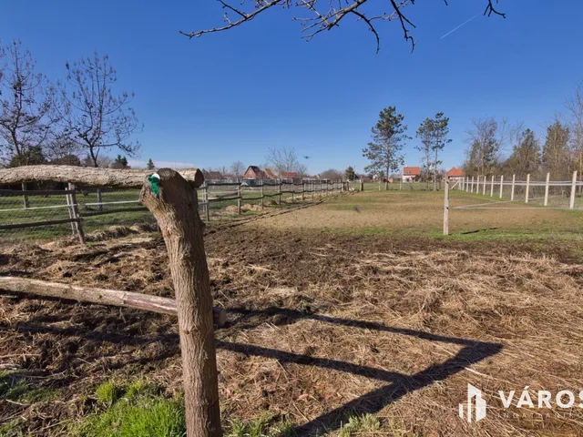 Eladó telek Békéscsaba, Kenderföldek 1450 nm