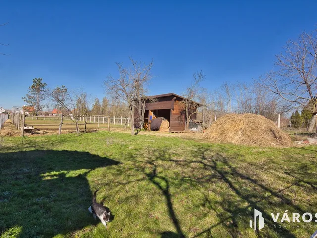 Eladó telek Békéscsaba, Kenderföldek 1450 nm