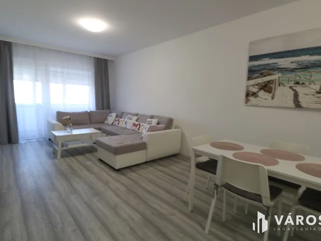 Eladó lakás Szeged, Felsőváros 69 nm