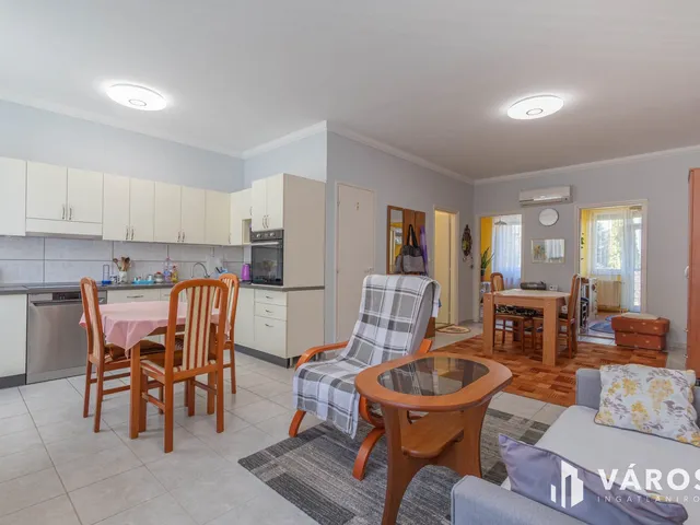 Eladó lakás Kecskemét, Széchenyiváros 60 nm