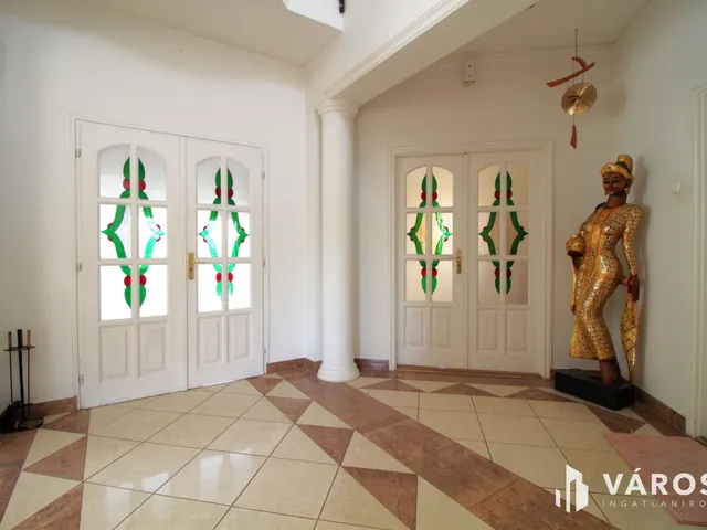 Eladó ház Budakeszi, Máriamakk 253 nm