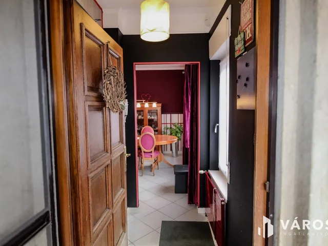 Eladó ház Budapest XXIII. kerület, Orbán hegy 181 nm