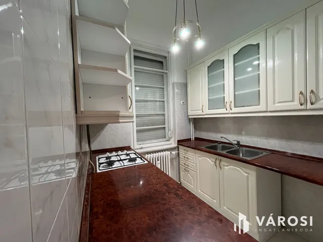 Eladó lakás Debrecen, Belváros 71 nm