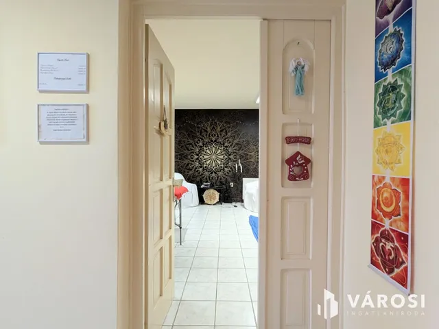 Eladó kereskedelmi és ipari ingatlan Békéscsaba, Belváros 45 nm