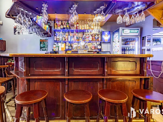 Eladó kereskedelmi és ipari ingatlan Budapest XIII. kerület, Újlipótváros 66 nm