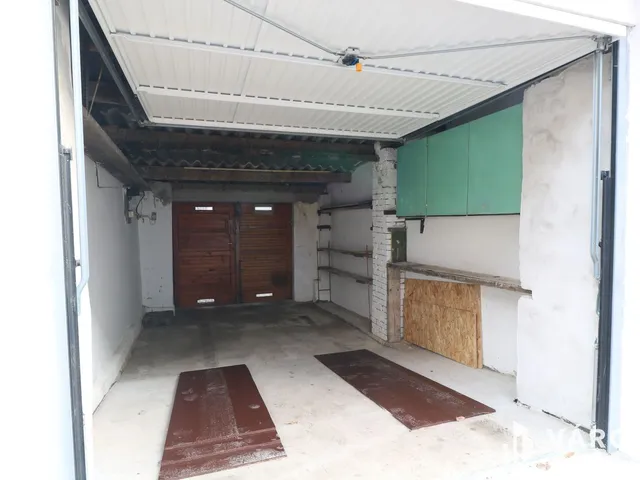 Kiadó garázs Szeged, Alsóváros 18 nm