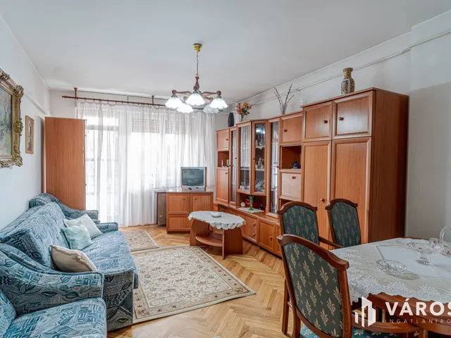 Eladó lakás Szeged, Északi városrész 56 nm