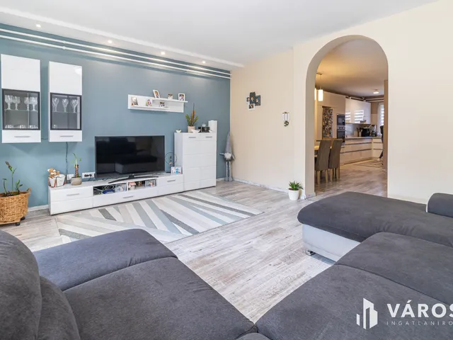 Eladó ház Gyula, Paradicsom 128 nm