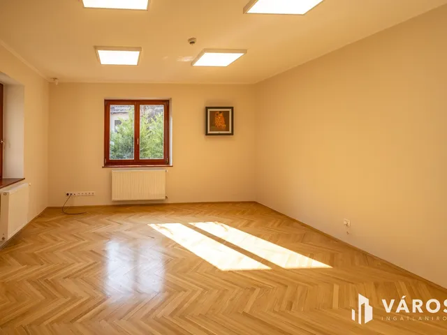 Kiadó ház Hódmezővásárhely, Belváros 57 nm