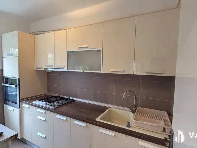 Kiadó lakás Debrecen, Nagyerdőalja 80 nm