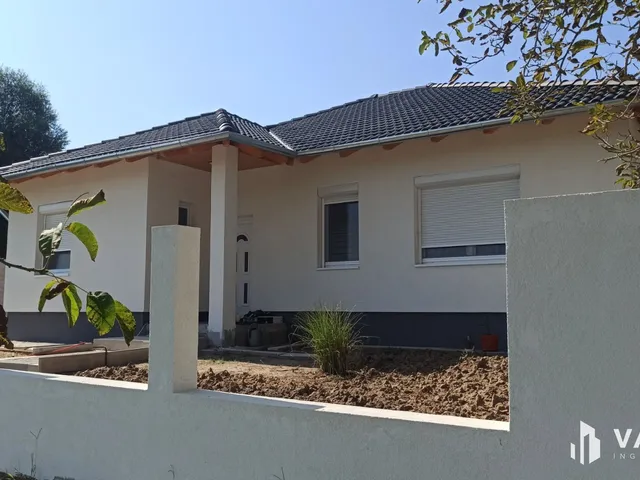 Eladó ház Kartal 122 nm