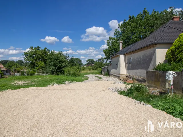 Eladó ház Koroncó 125 nm
