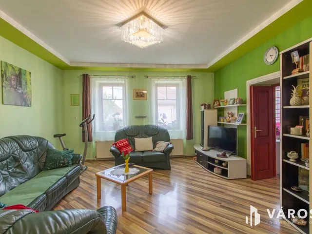 Eladó ház Győr, Ménfőcsanak 143 nm