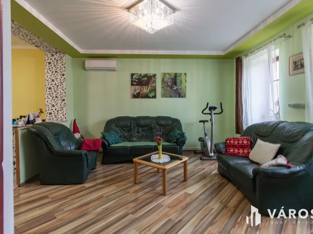 Eladó ház Győr, Ménfőcsanak 143 nm