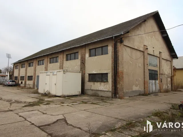 Kiadó kereskedelmi és ipari ingatlan Dorog 960 nm