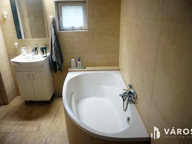 Eladó mezőgazdasági ingatlan Kunbaracs 58 nm