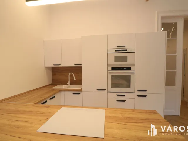 Kiadó lakás Szeged 77 nm