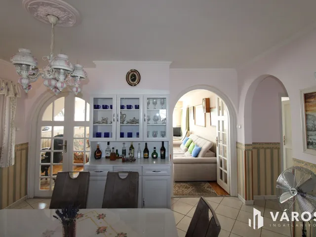 Kiadó lakás Alsóörs 133 nm