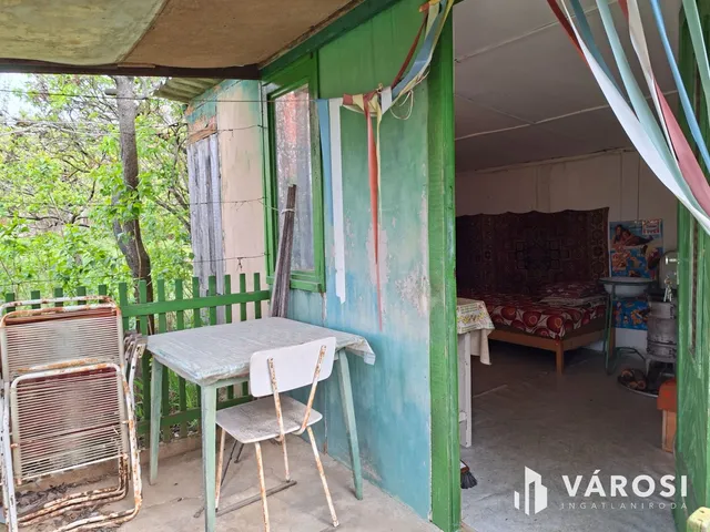 Eladó mezőgazdasági ingatlan Veszprém, Csatárhegy 20 nm