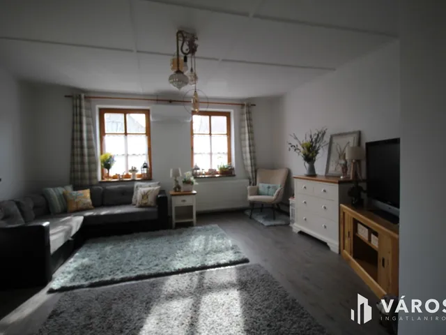 Eladó ház Bük 187 nm