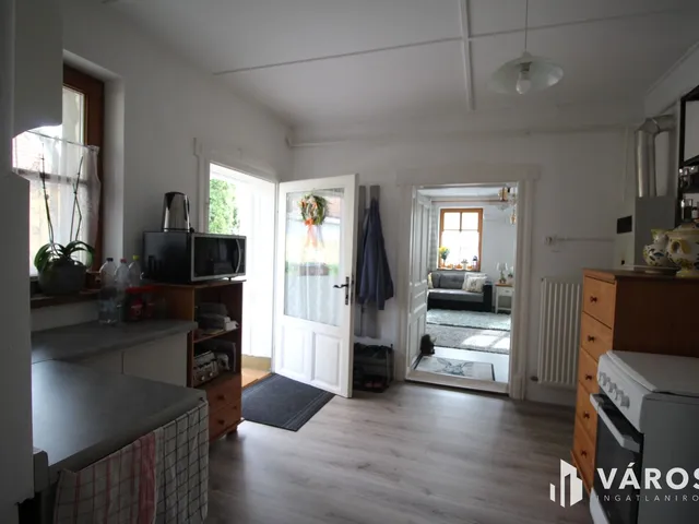 Eladó ház Bük 187 nm