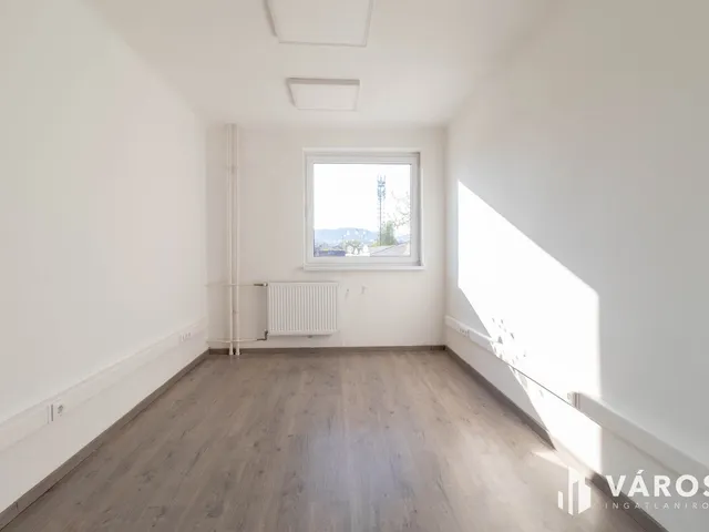 Kiadó kereskedelmi és ipari ingatlan Budapest XIII. kerület, Angyalföld 16 nm