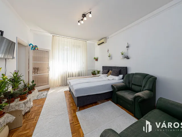 Eladó lakás Szeged, Odessza 42 nm