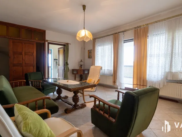 Eladó ház Balatonfüred, Balatonarács 248 nm