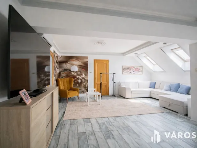 Eladó kereskedelmi és ipari ingatlan Nagyszénás 295 nm