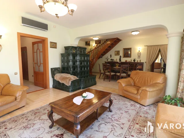 Eladó ház Szeged, Újszeged 215 nm