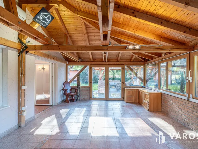 Eladó ház Szeged, Gyálarét 140 nm