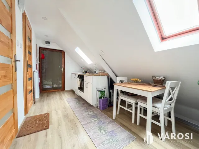 Eladó ház Szentendre 240 nm