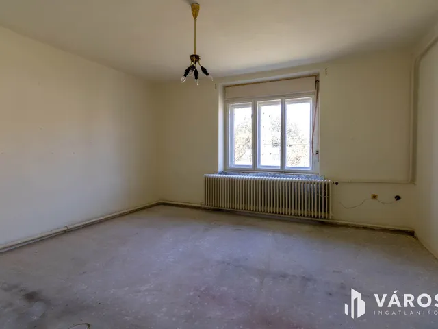 Eladó ház Enying 85 nm