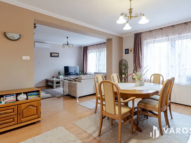 Eladó ház Szeged, Kiskundorozsma 162 nm