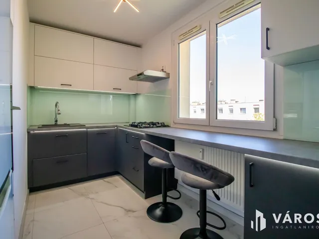 Eladó lakás Székesfehérvár, Belváros 60 nm