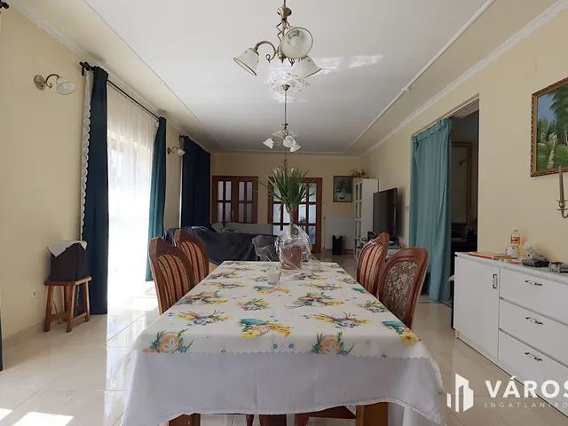 Eladó ház Mezőkövesd 190 nm