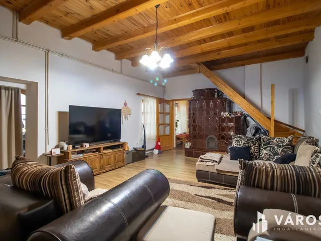 Eladó ház Székesfehérvár, Belváros 147 nm