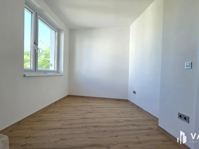 Eladó lakás Debrecen, Falóger 96 nm