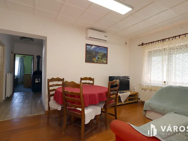 Eladó ház Szihalom 180 nm