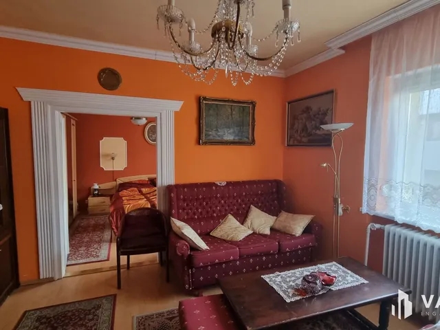 Eladó ház Szombathely, Derkovits-lakótelep 70 nm