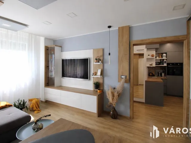 Eladó lakás Várpalota 36 nm
