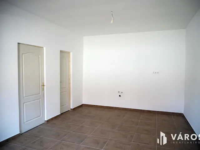 Eladó ház Örkény 90 nm